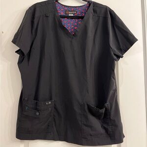 Nursing scrub top